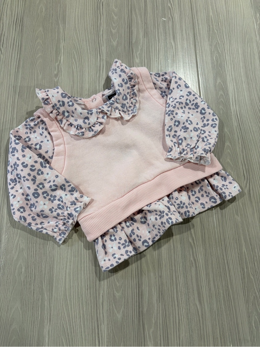 7/$20 French Connection Baby Pink Ruffle Pullover with Leopard Print Blouse